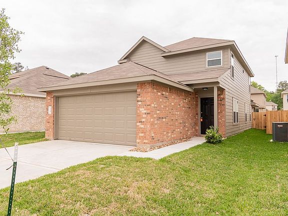 3rd image of 520 Meadow Park Ln