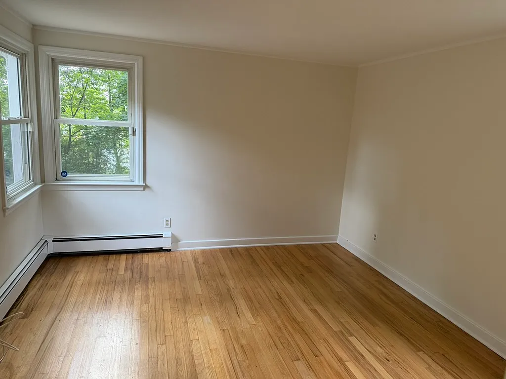 3 bed, 1550 sqft, $3,600 — Photo 4