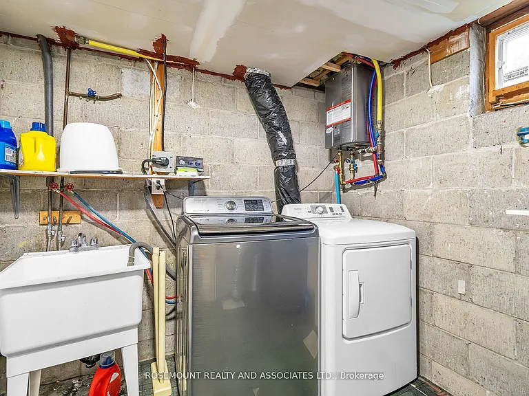 50 Seneca Ave #BASEMENT — Photo 15