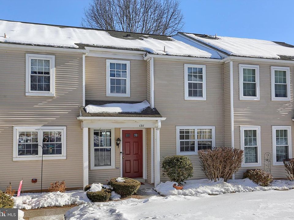 1st image of 1311 Cambridge Ct