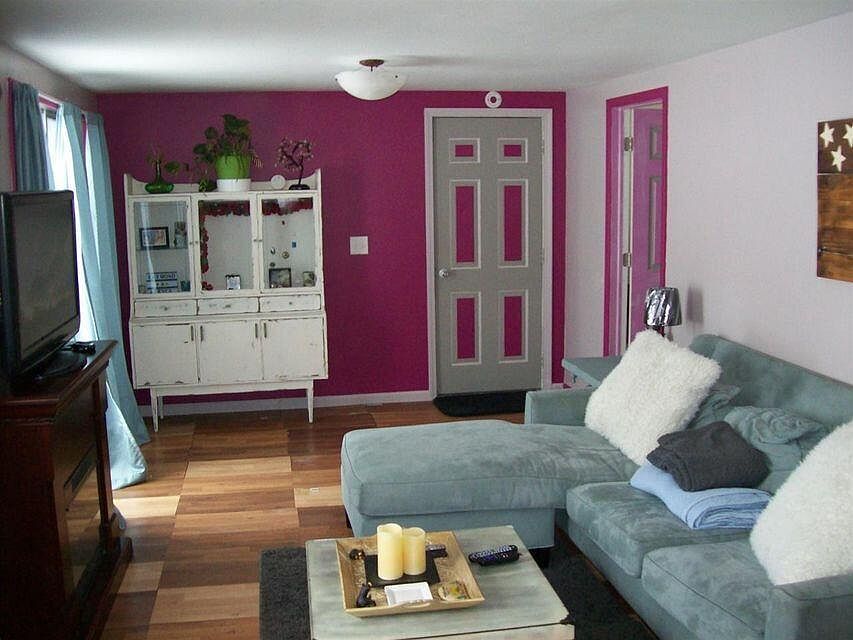 1st image of 10418 Madison St