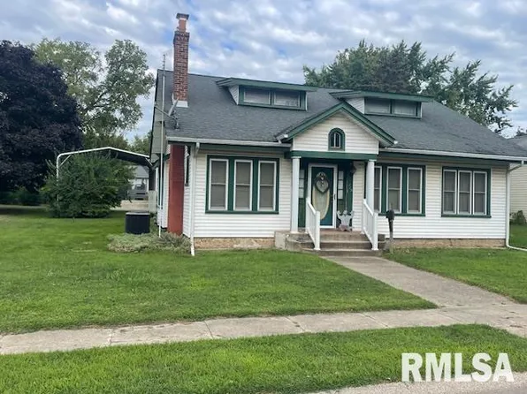 715 N 2nd St, Chillicothe, IL 61523