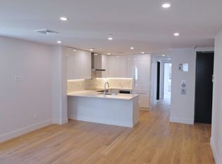 243 E 7th St #PENTHOUSE, New York, NY 10009