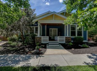 1544 NW Hickory Pl, Redmond, OR