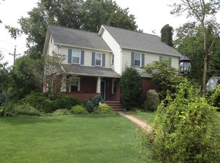 60 N Irving St, Ridgewood, NJ 07450