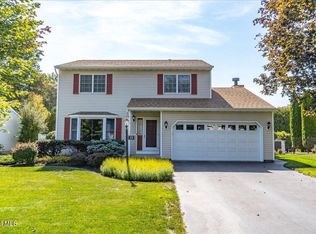 15 Frances Ln, Albany, NY 12203