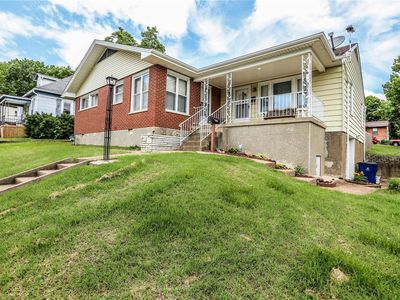 606 McKissock St, De Soto, MO, 63020