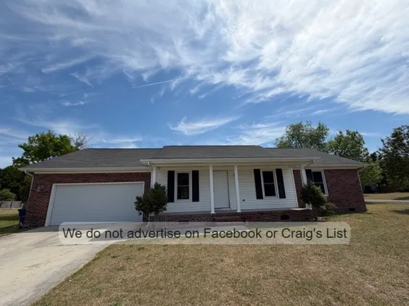 109 Stonewall St, Raeford, NC 28376