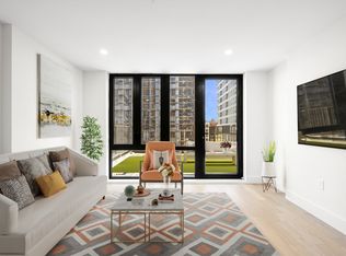 26-18 4th St #PENTHOUSE, Astoria, NY 11102