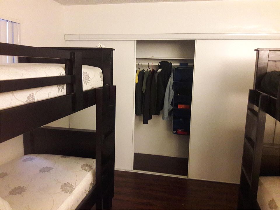 1st image of 2959 Leeward Ave APT 102