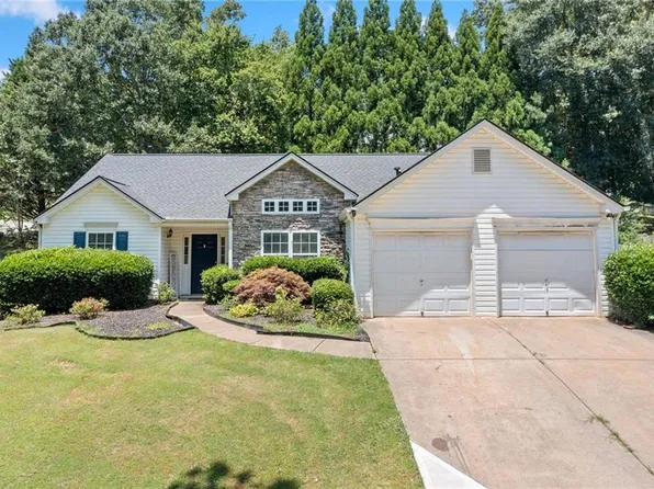 8460 River Hill Commons Dr, Ball Ground, GA 30107