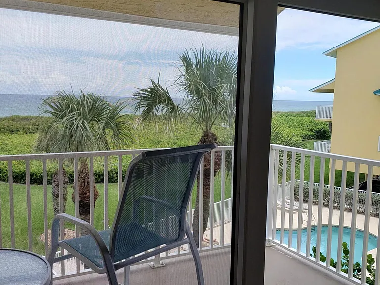 1550 S Ocean Dr #15 — Photo 6