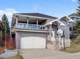 48 S Headlands Close, Cochrane, AB T4C1M3