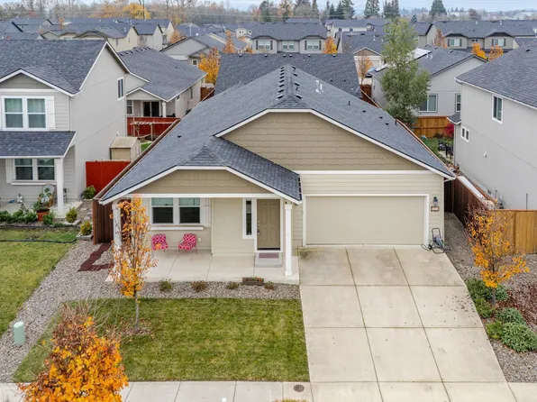 552 Churchill Downs St SE, Albany, OR 97322