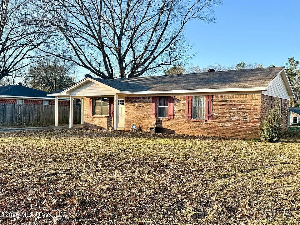 1st image of 740 Robinson Rd