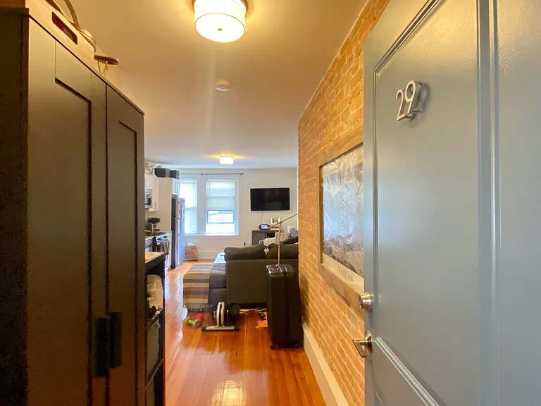 83 Harvard St #29 — Photo 6