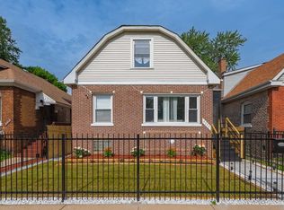 9350 S Manistee Ave, Chicago, IL 60617