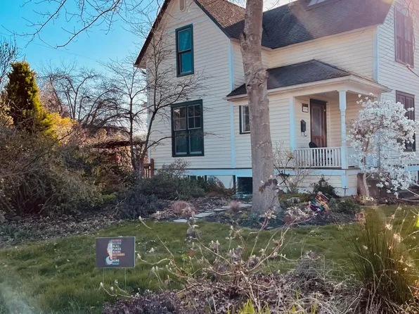 3959 S Ferdinand St, Seattle, WA 98118