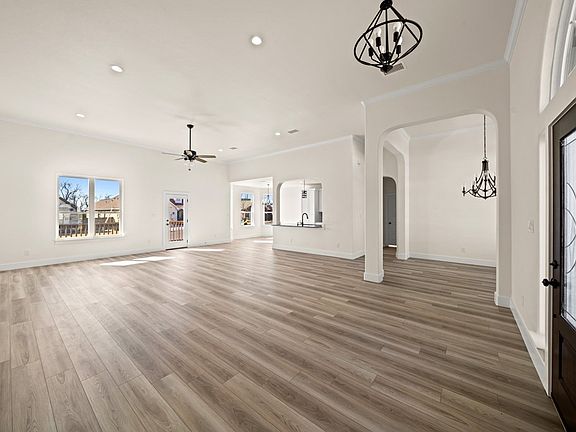 5th image of 1607 Redwood Ct
