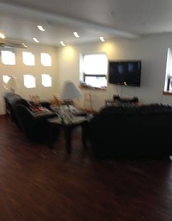 2nd image of 2043 N Leavitt St