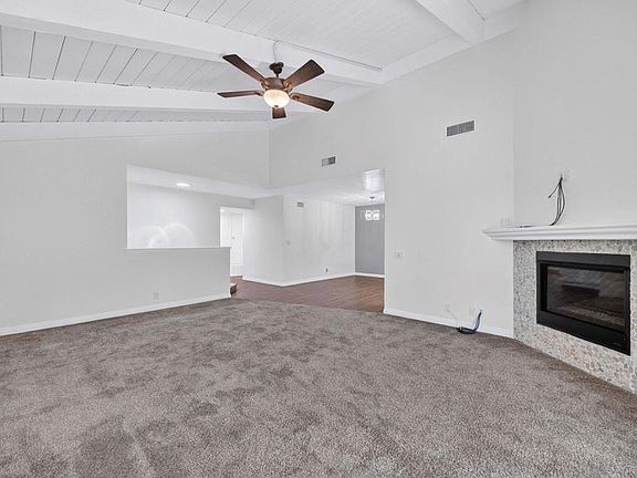 4th image of 6050 Henderson Dr Unit 33