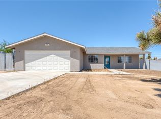 7594 Dumosa Ave, Yucca Valley, CA 92284