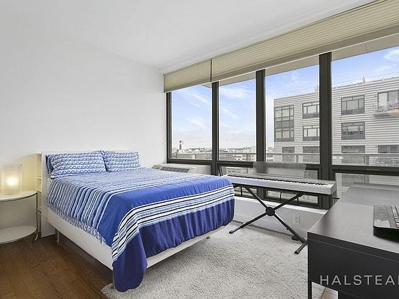 3rd image of 4815 11th St #10C