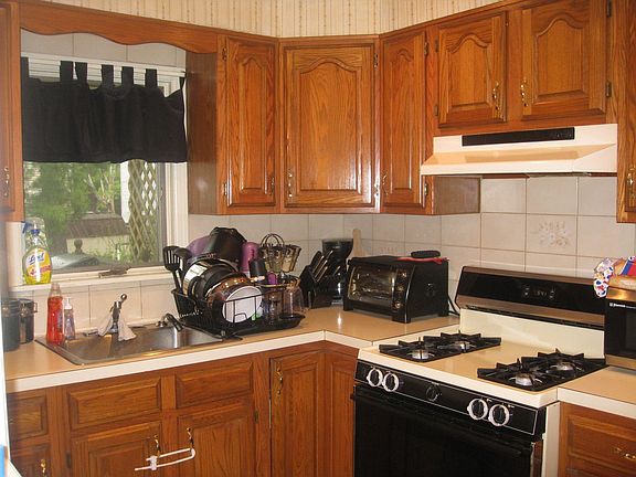 Kitchen overlooks Yard