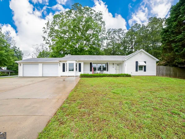 4005 Twin Ln, Winterville, GA 30683