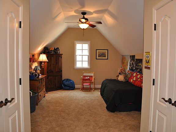 2nd Floor Bedroom