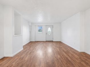 201 Woodside Rd APT 1, Irwin, PA 15642