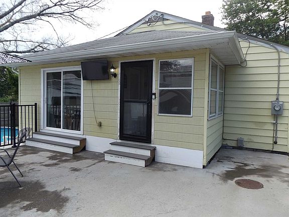 4th image of 63 Upton Rd