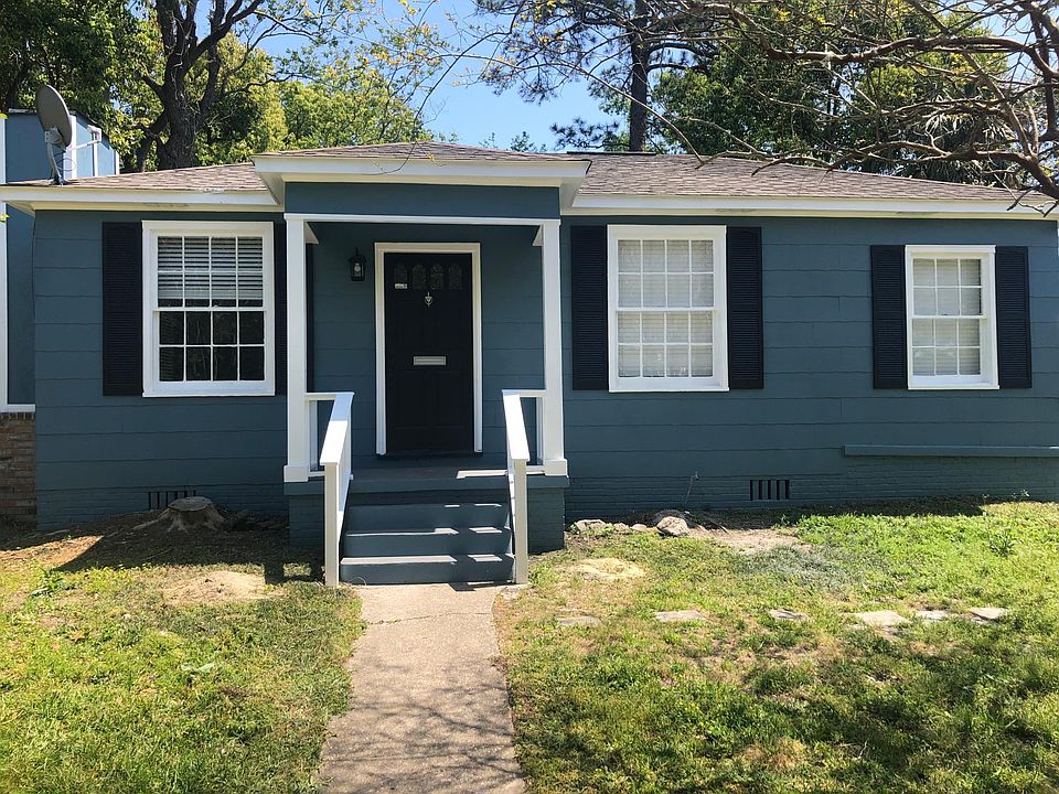 1st image of 275 Pinehill Dr