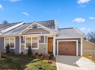 21 Heartleaf Cir, Arden, NC 28704