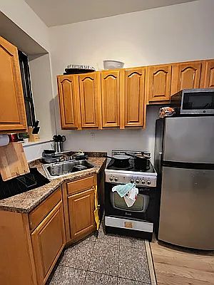 3rd image of 230 W 123rd St APT 1A