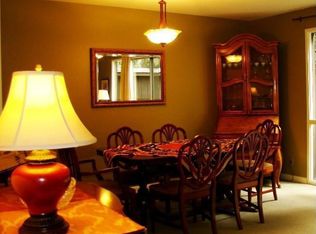 112 Surrey Ln, San Rafael, CA 94903