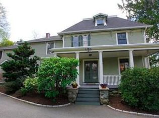 30 Bloomfield St, Lexington, MA 02421