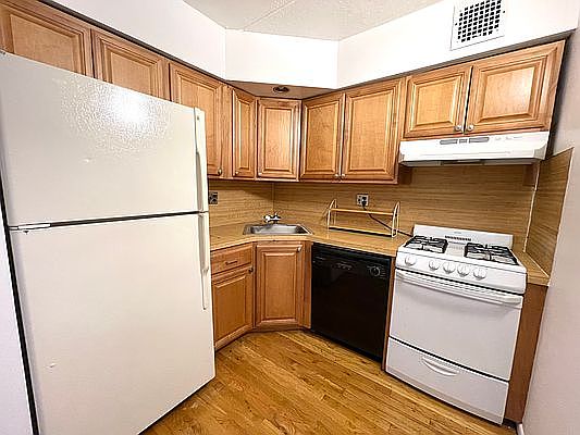 1st image of 170-20 Crocheron Ave #1B