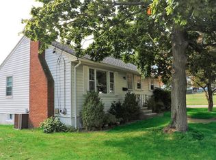 63 Thompson Rd, Weymouth, MA 02191