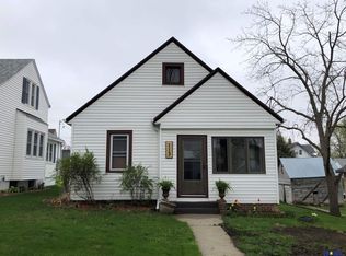 113 N Thomas Ave, Oakland, NE 68045
