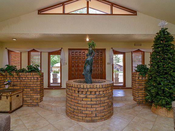 5th image of 101 Cottonwood Ln