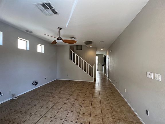 4th image of 1862 Versante Ave