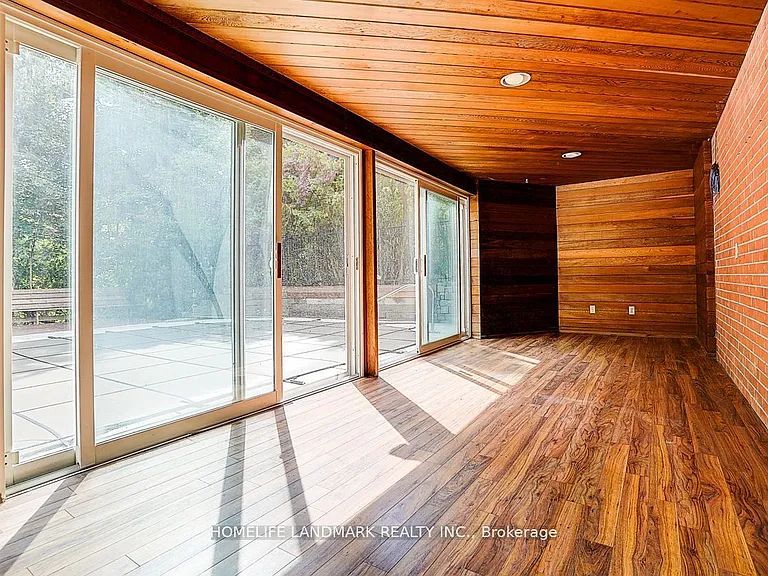 19 Stubbs Dr — Photo 22