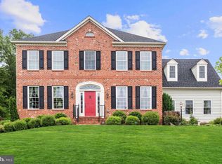 40605 Banshee Dr, Leesburg, VA 20175