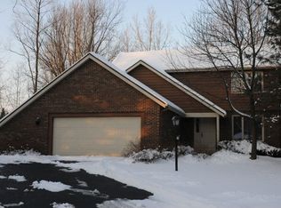 4421 Copperhill Dr, Okemos, MI 48864