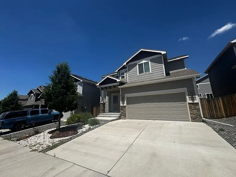 5338 Kingscote Dr — Photo 2