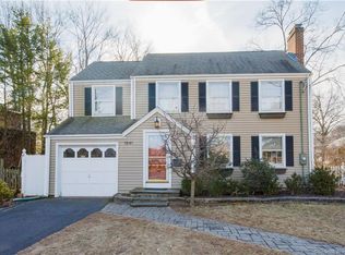 1681 Asylum Ave, West Hartford, CT 06117