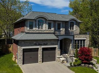 125 Paliser Ct, Oakville, ON L6K 2H1