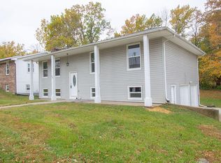 1909 Newton Dr, Columbia, MO 65202