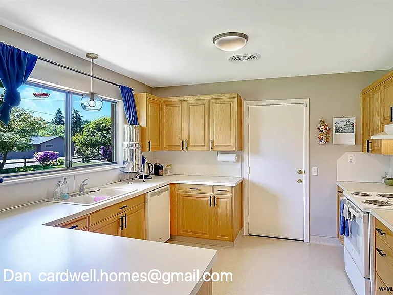 2321 NW Hazel Ave #2321 — Photo 11